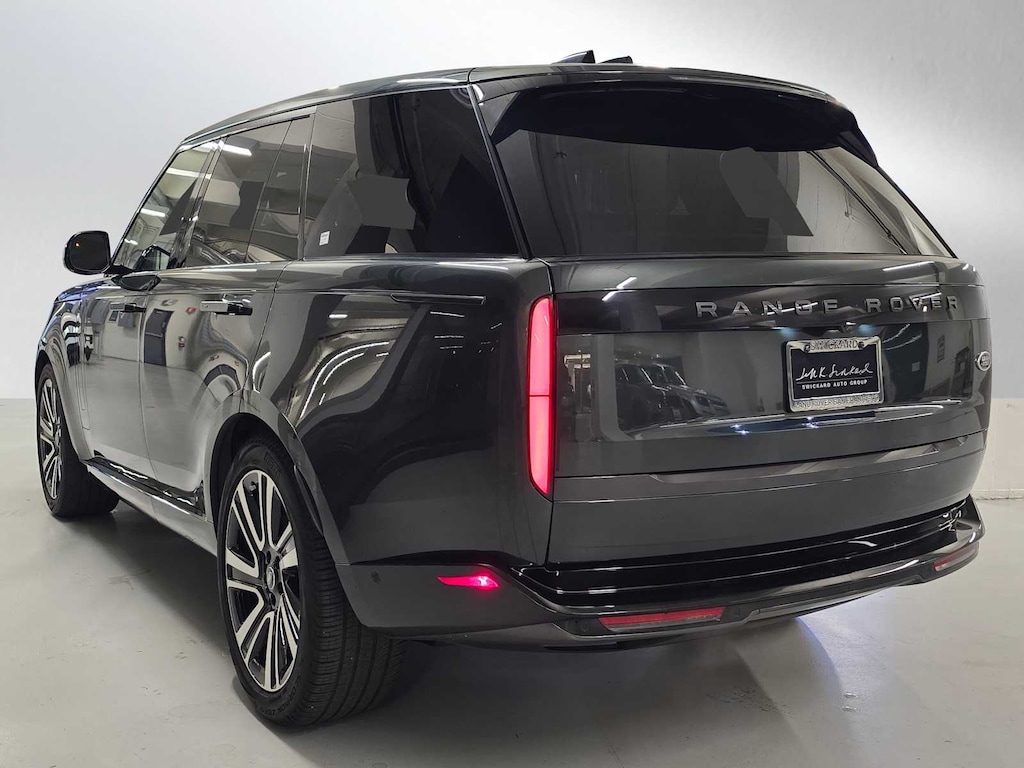 Used 2023 Land Rover Range Rover P530 SE SUV