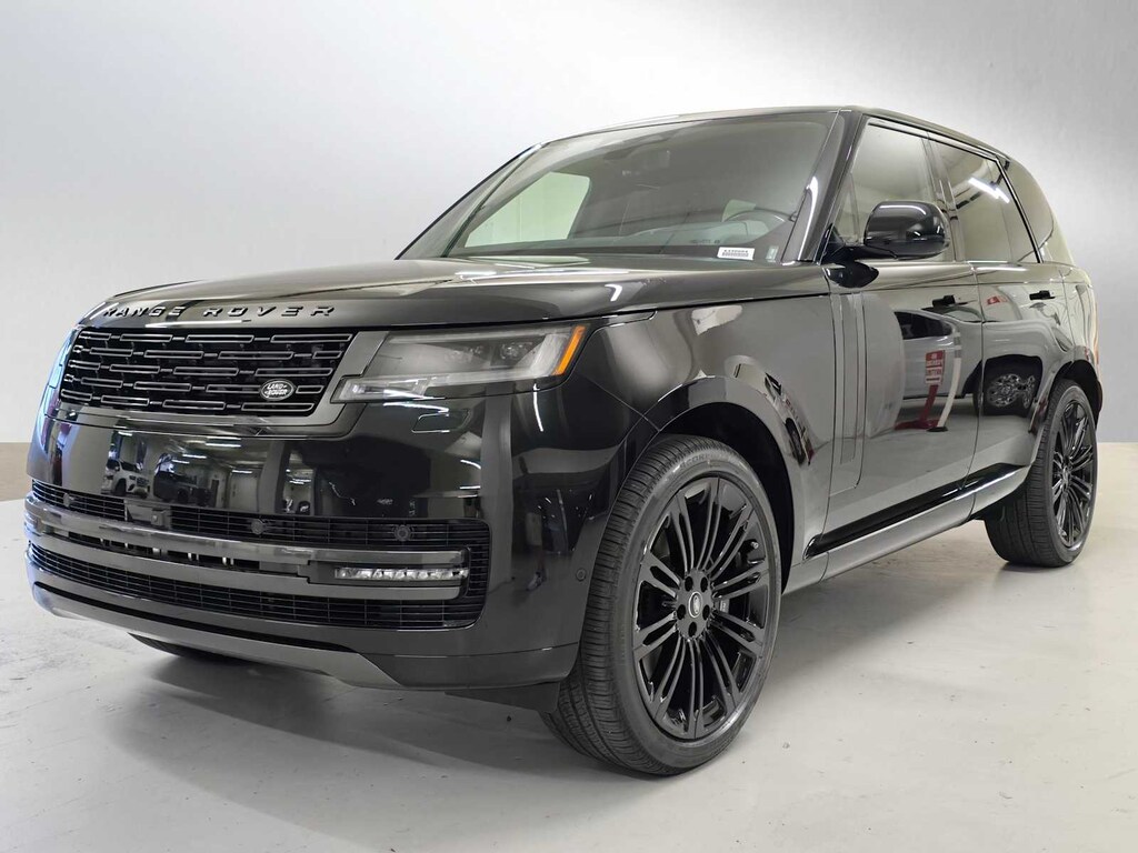 New 2025 Land Rover Range Rover SE P530 SWB
