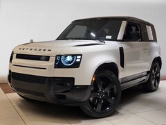 2026 Land Rover Defender 90 V8 SUV