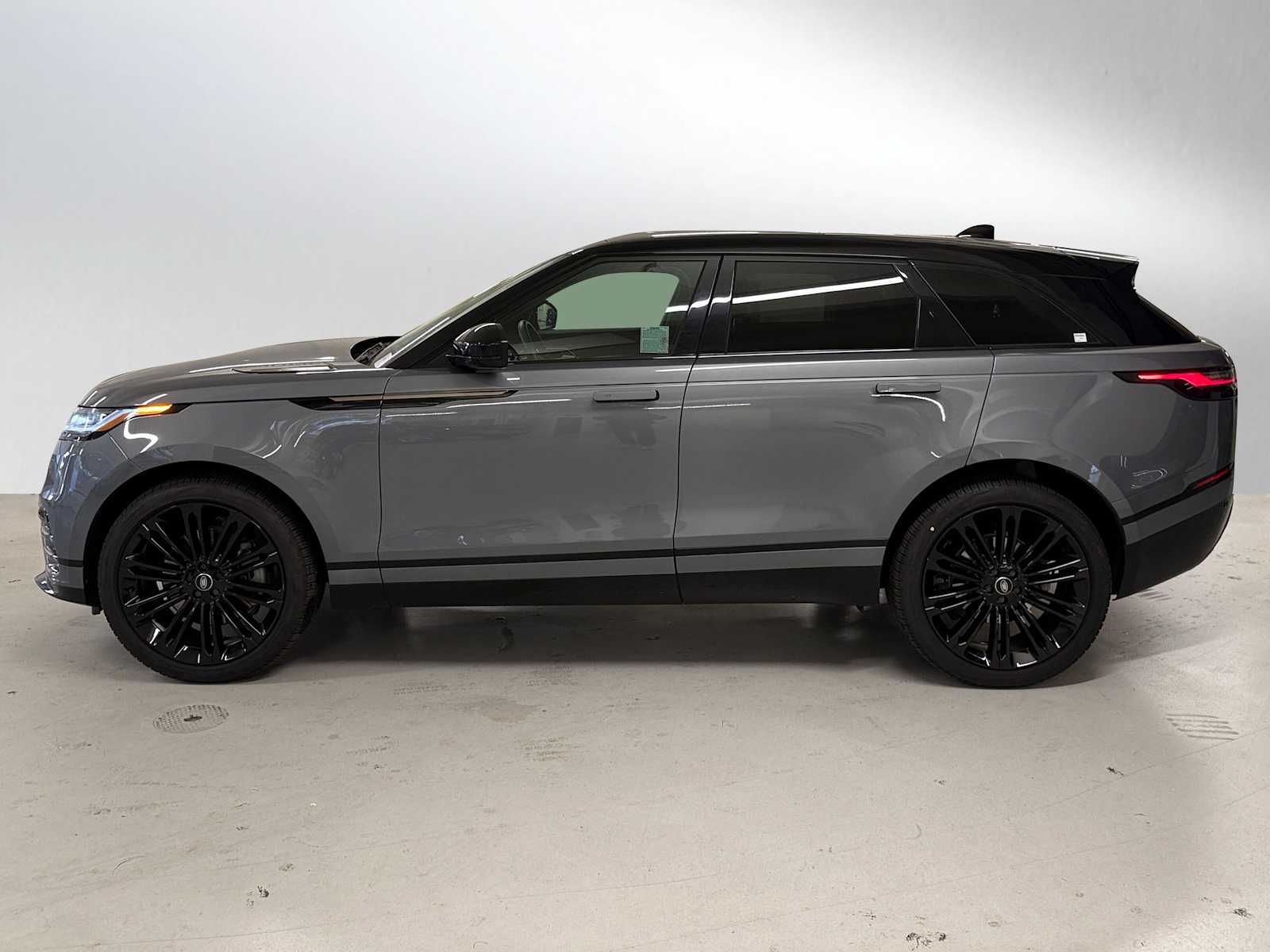 Certified 2024 Land Rover Range Rover Velar Dynamic HSE with VIN SALYM2FU4RA371143 for sale in San Francisco, CA