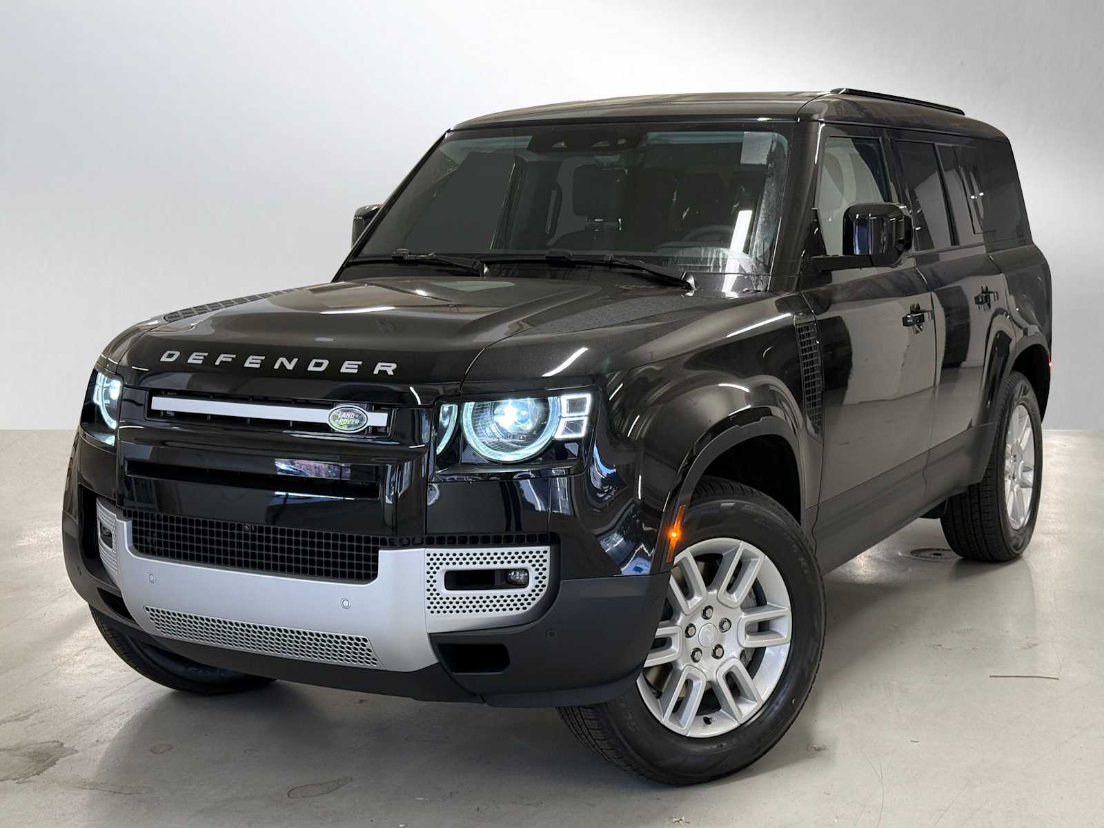 2025 Land Rover Defender