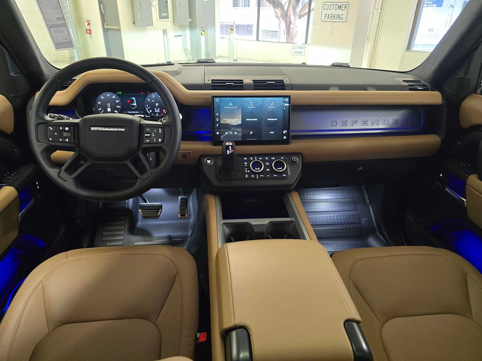 2025 Land Rover Defender X - Photo 20