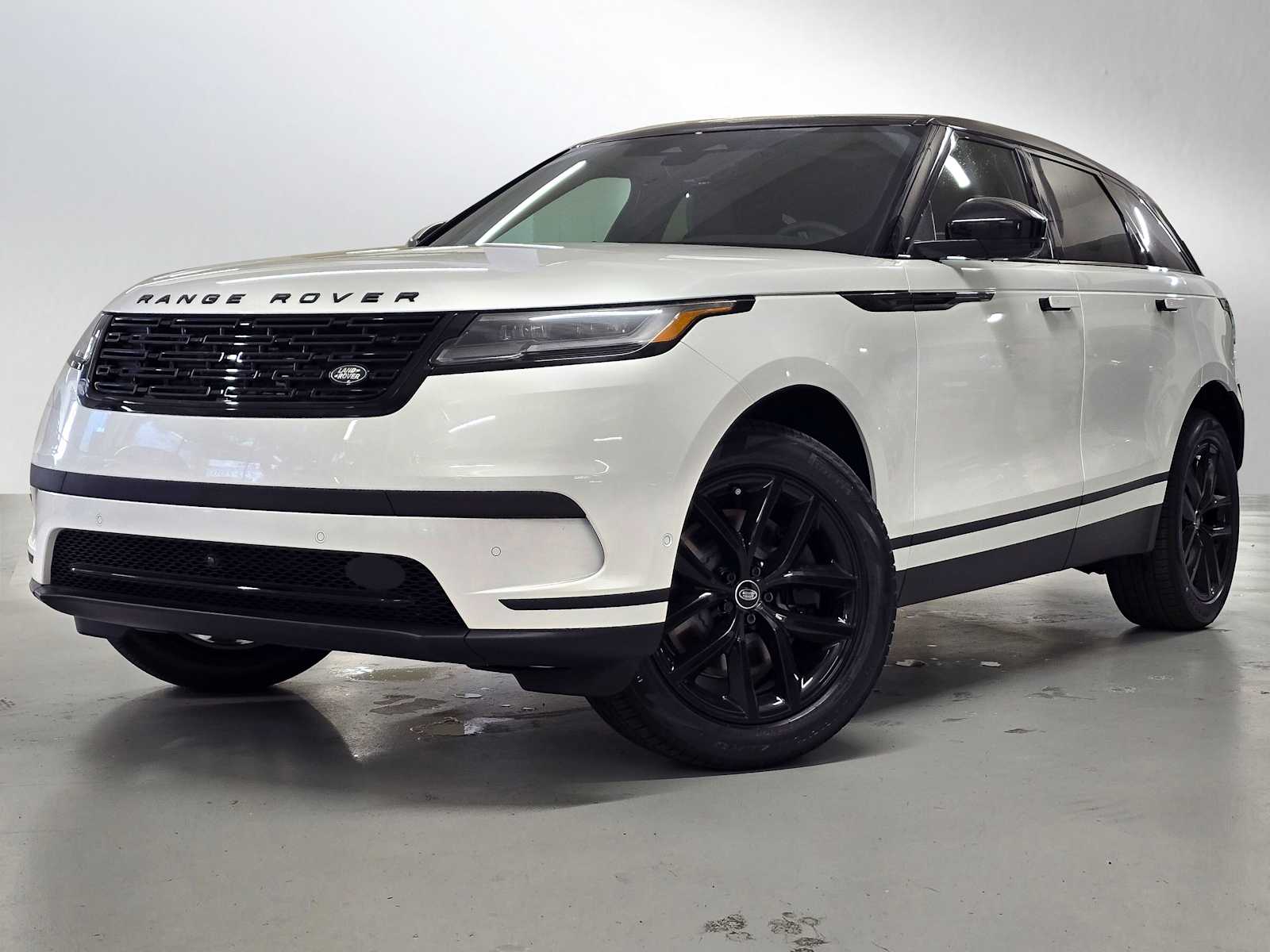 2026 Land Rover Range Rover Velar P250 S's photo