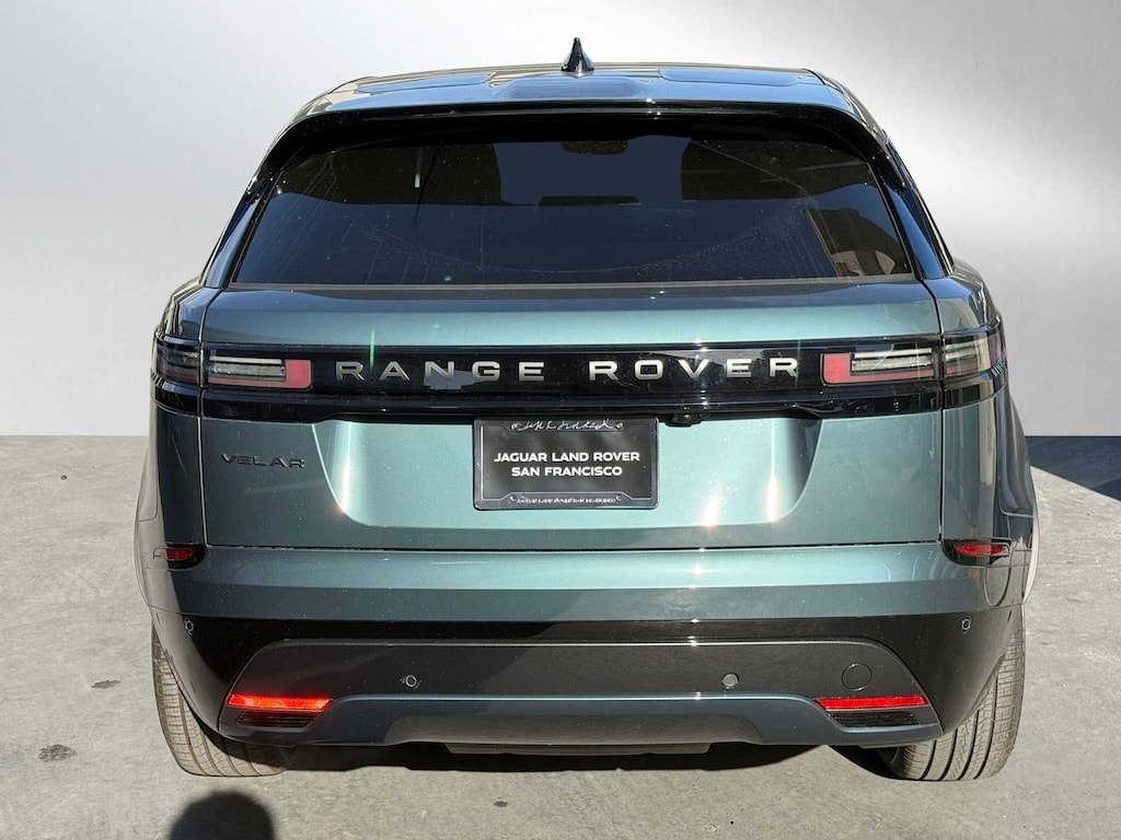 New 2026 Land Rover Range Rover Velar Dynamic SE P400