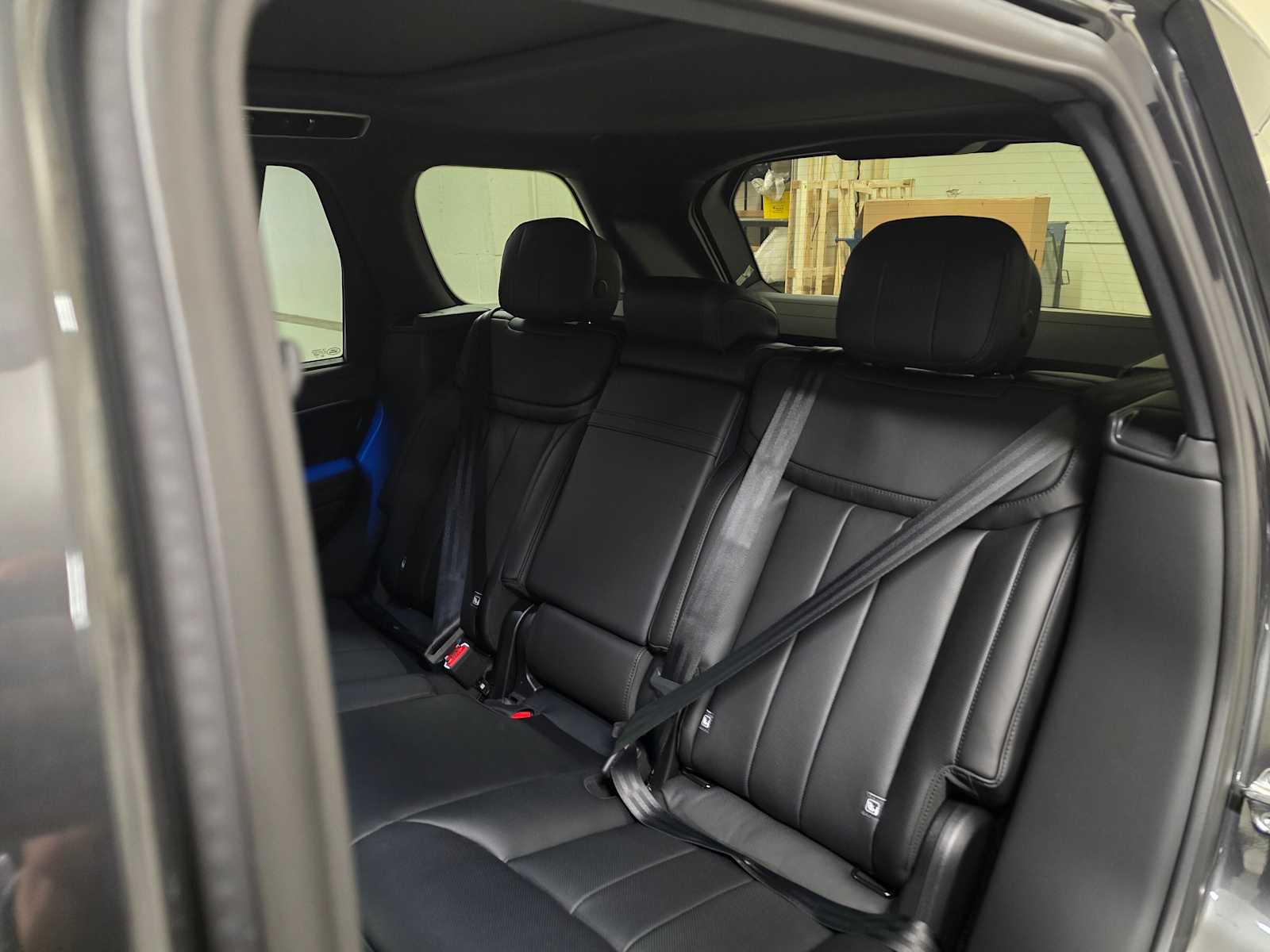 2026 Land Rover Range Rover SE - Photo 19