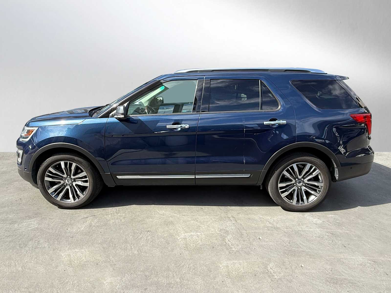Used 2016 Ford Explorer Platinum with VIN 1FM5K8HT2GGC34960 for sale in San Francisco, CA