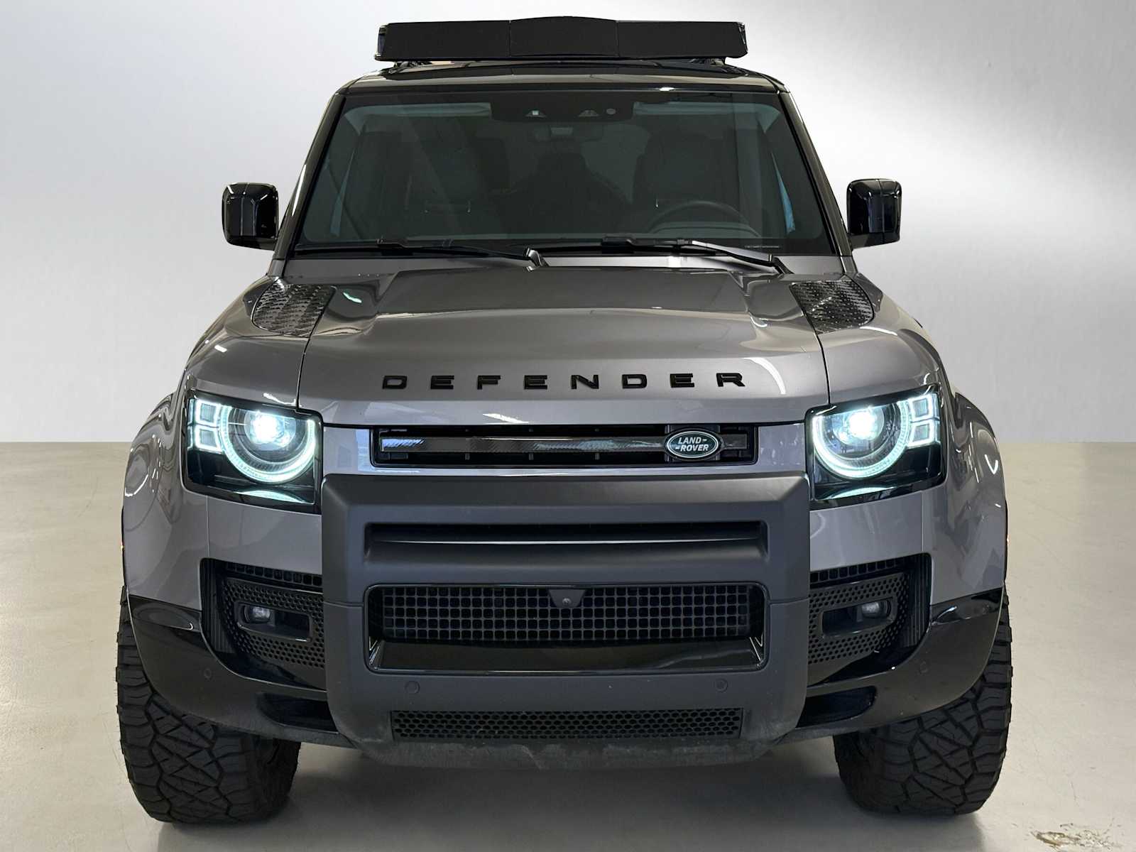 Image 8 of 2024 Land Rover Defender 130 X-Dynamic SE SUV