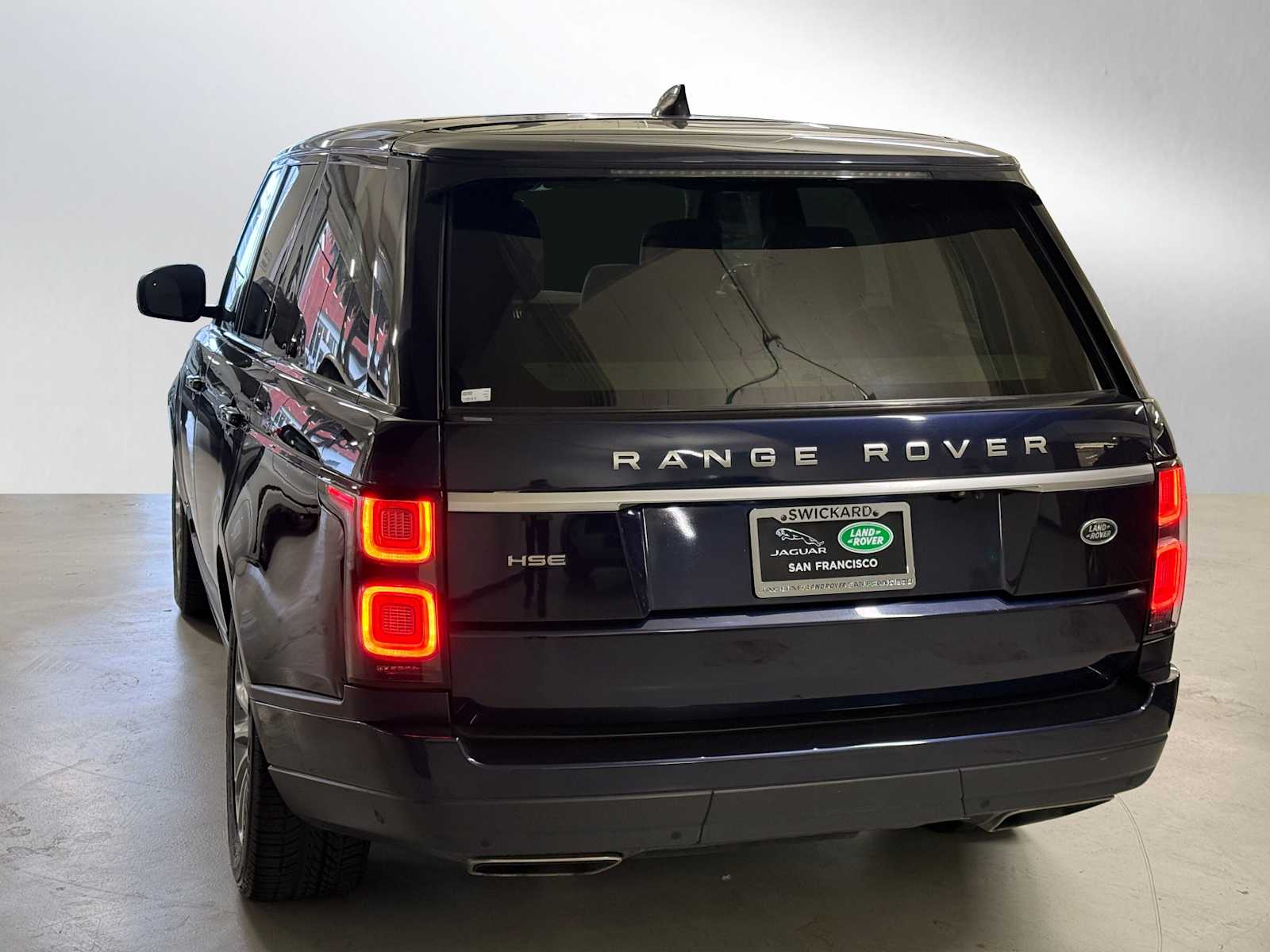 2019 Land Rover Range Rover HSE photo 3