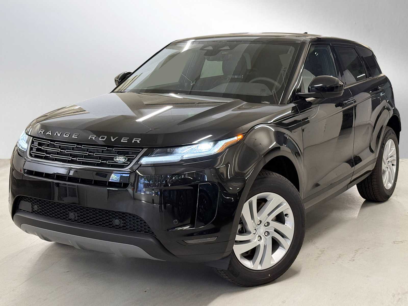 2026 Land Rover Range Rover Evoque