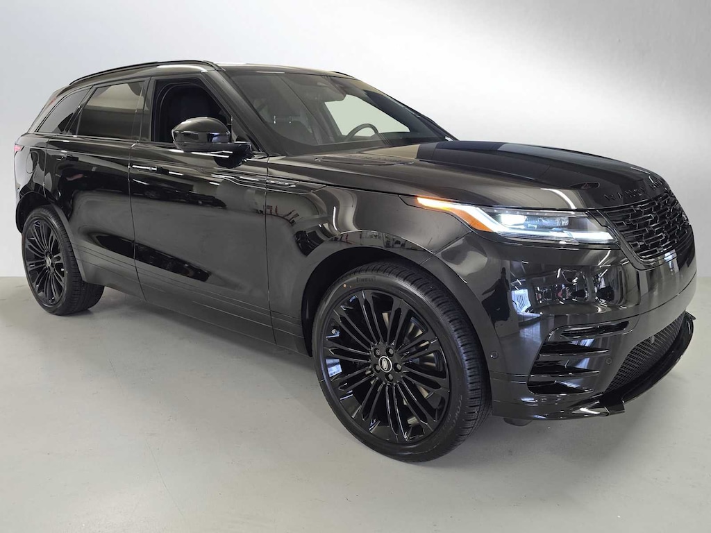 New 2026 Land Rover Range Rover Velar Dynamic SE P400