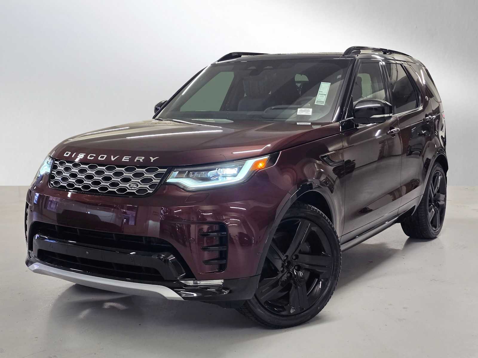 2026 Land Rover Discovery P360 Gemini Edition's photo