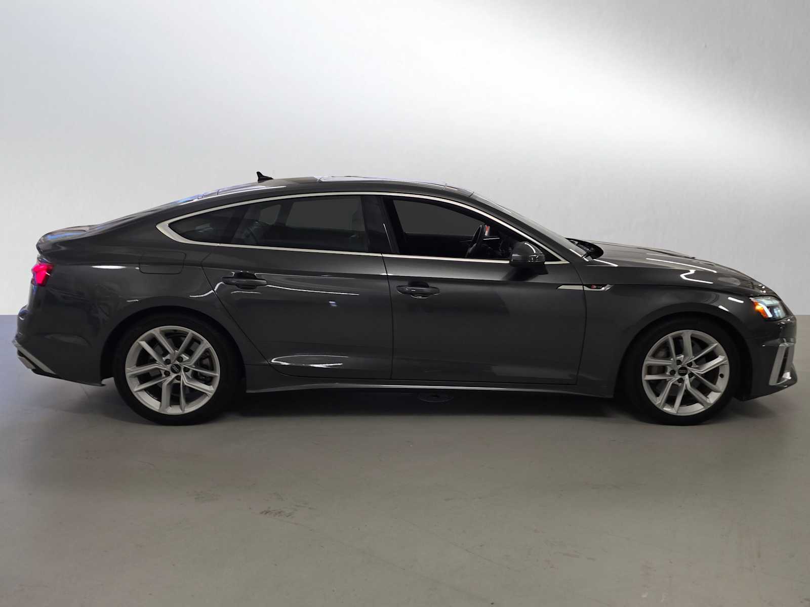 2023 Audi A5 45 S line Premium Plus photo 2
