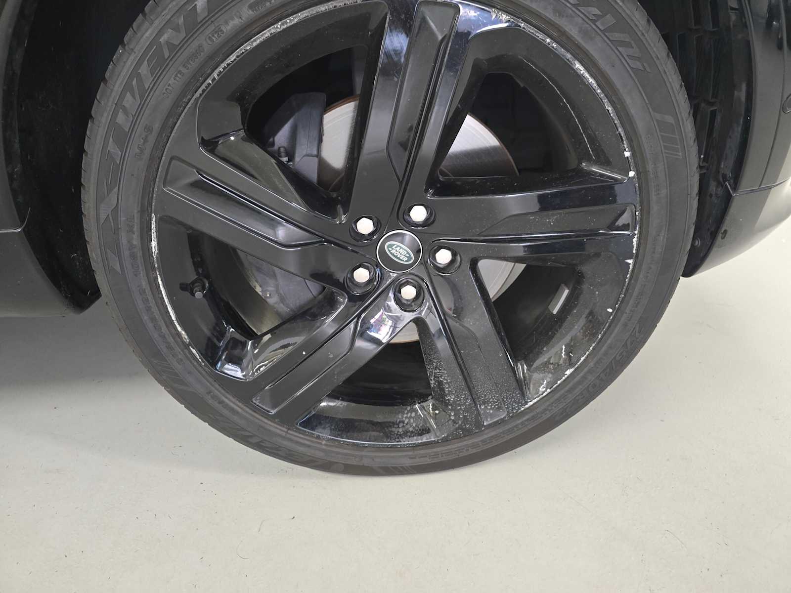 Image 9 of 2024 Land Rover Discovery P360 Dynamic SE SUV
