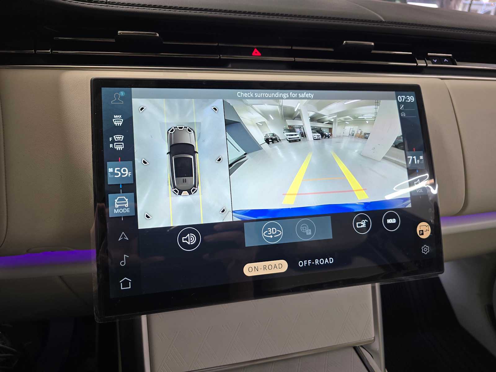 2025 Land Rover Range Rover SV - Photo 31