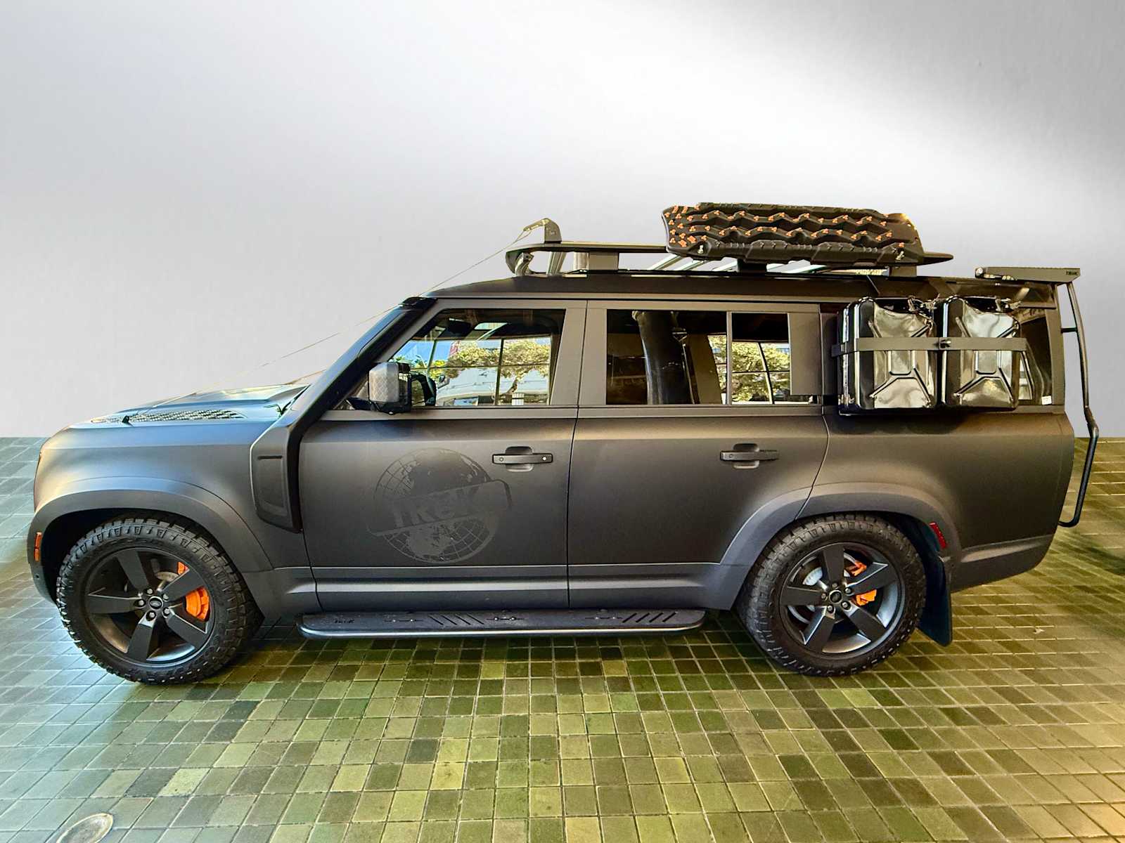 Used 2023 Land Rover Defender SE with VIN SALEPFEU5P2228003 for sale in San Francisco, CA