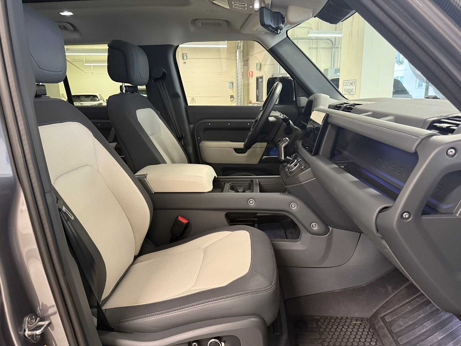 Image 10 of 2024 Land Rover Defender 130 X-Dynamic SE SUV