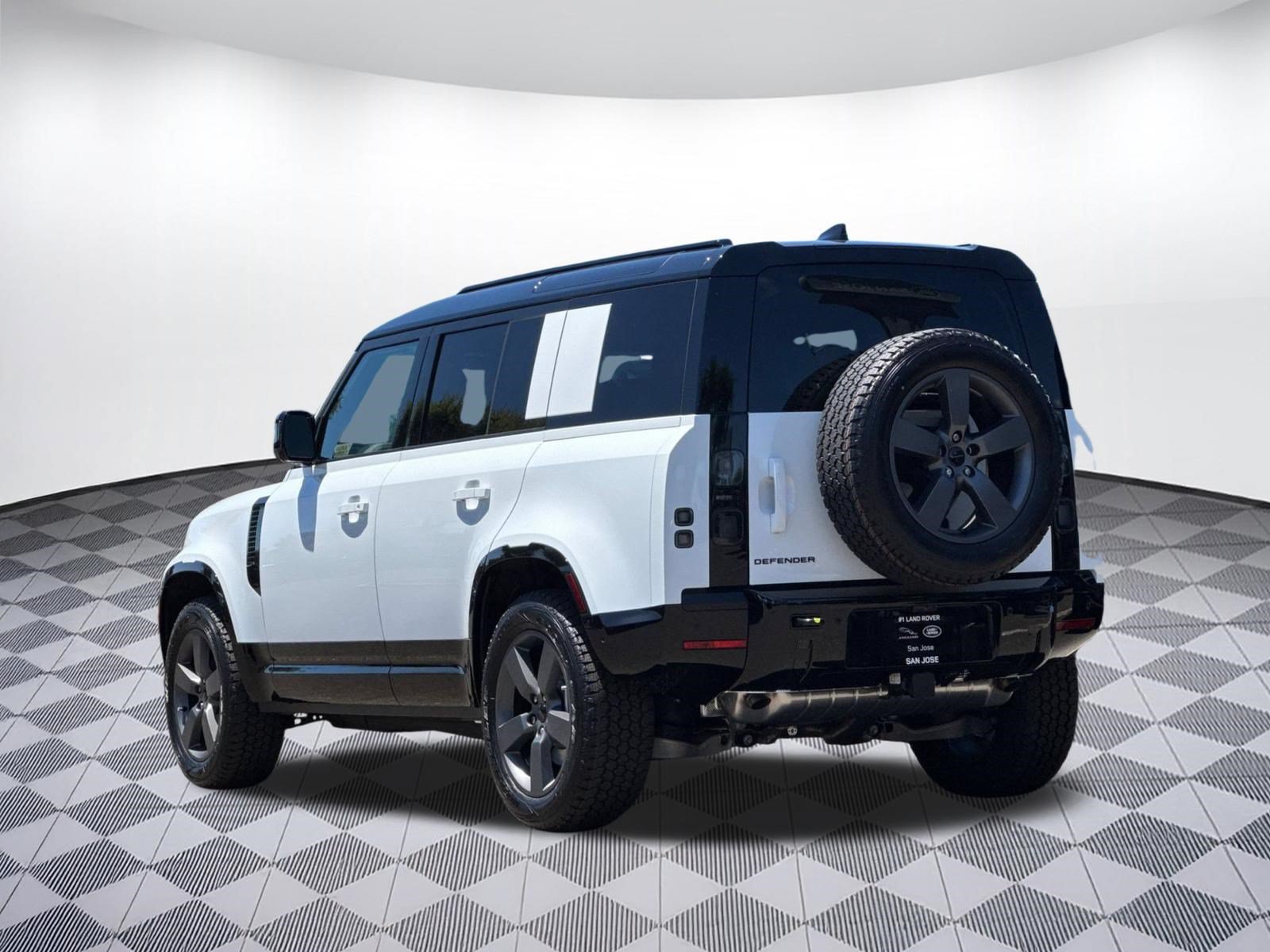 2026 Land Rover Defender 110 X-Dynamic SE SUV