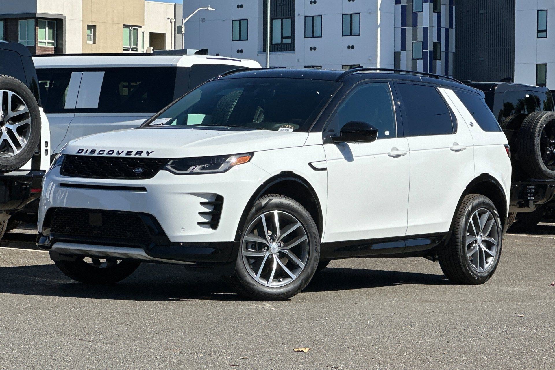 2026 Land Rover Discovery Sport Landmark