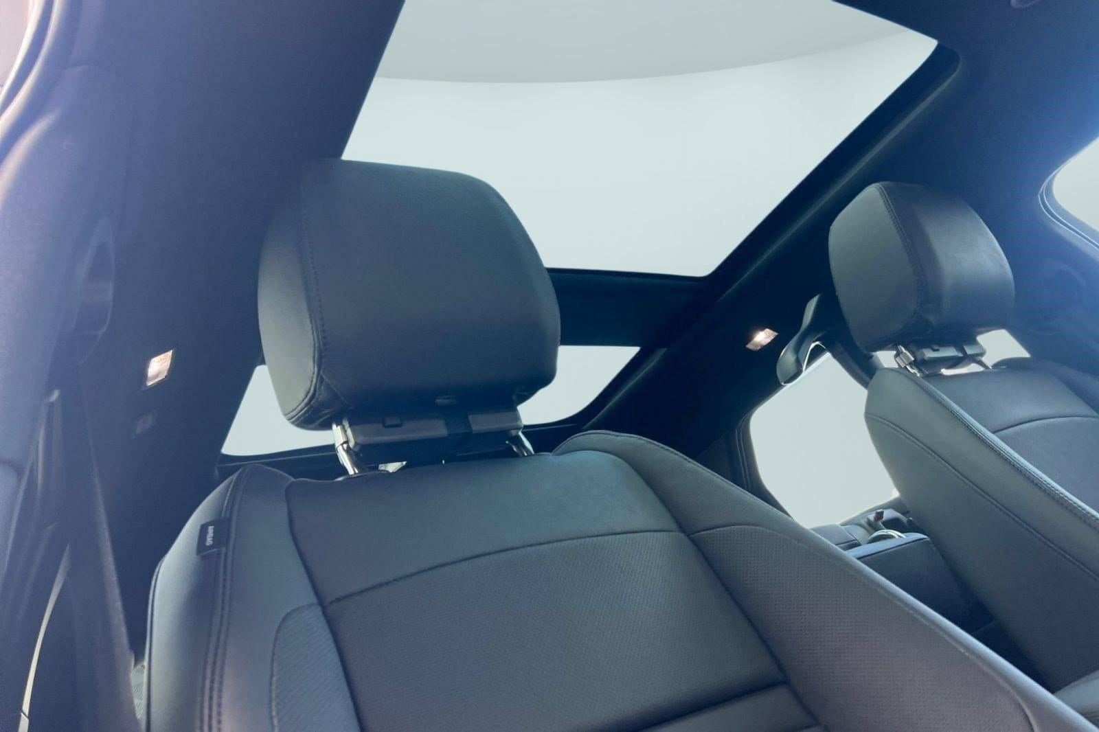2026 Land Rover Range Rover Evoque Dynamic SE - Photo 18