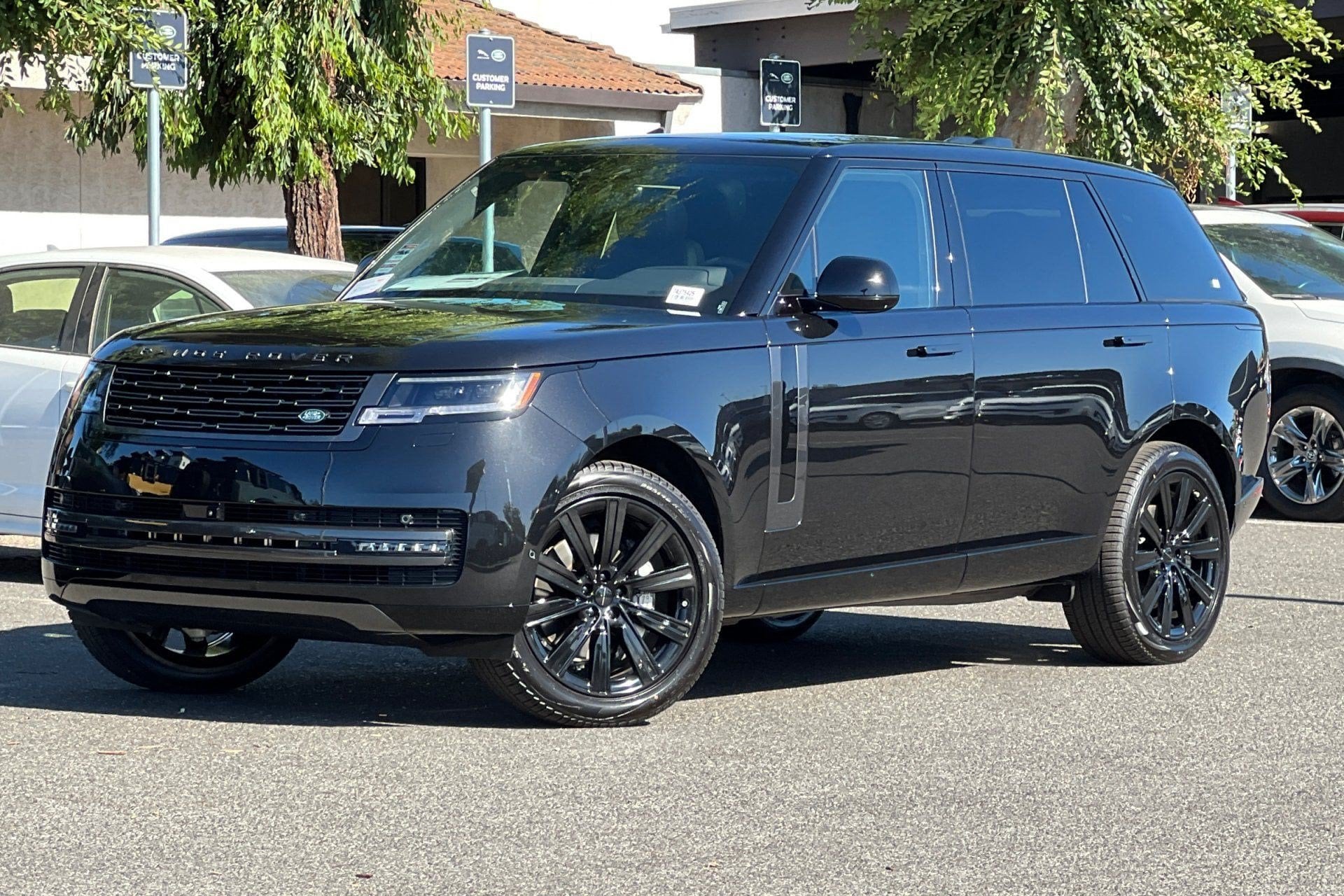 2026 Land Rover Range Rover SUV 