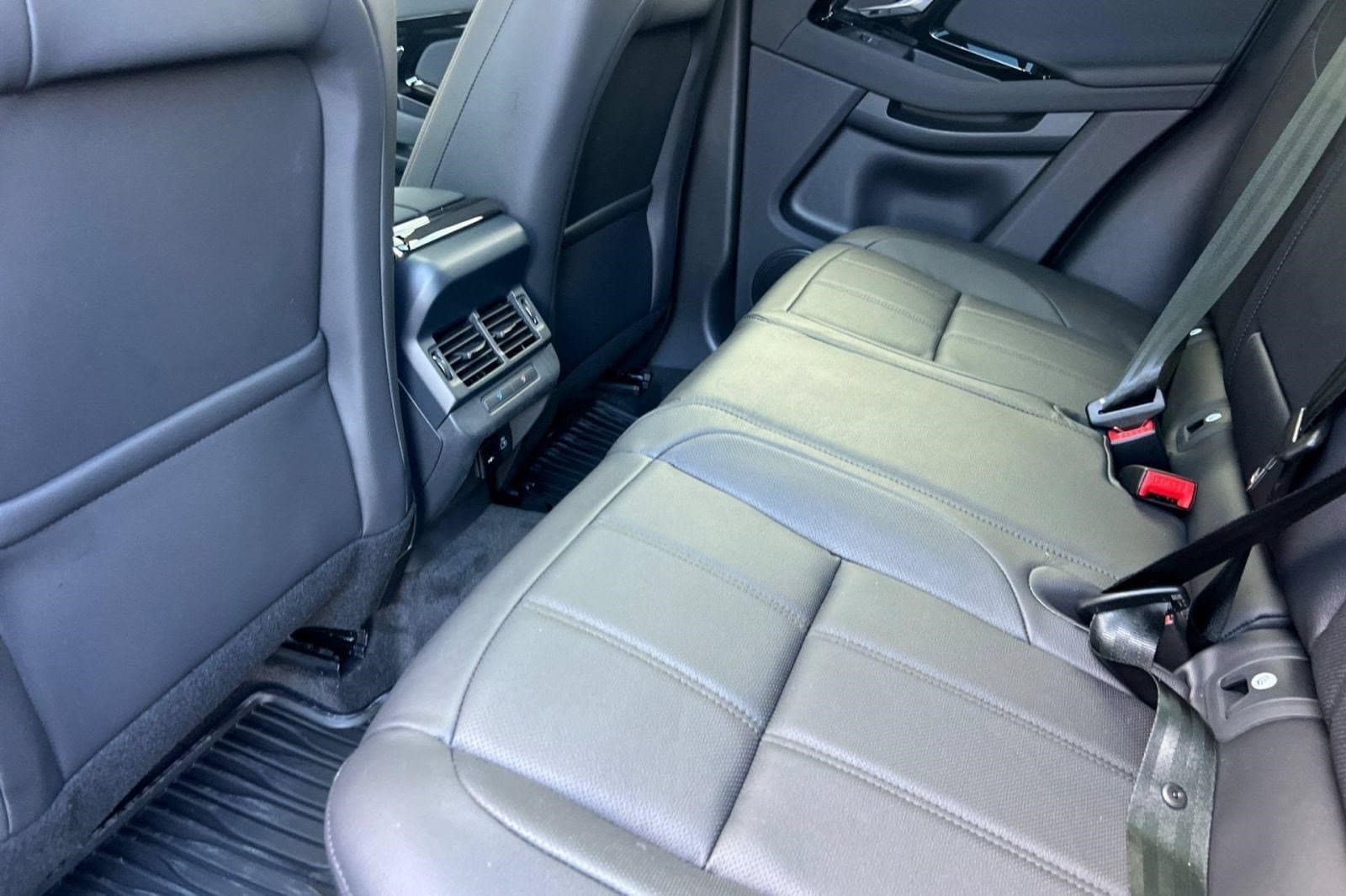 2026 Land Rover Range Rover Evoque Dynamic SE - Photo 23