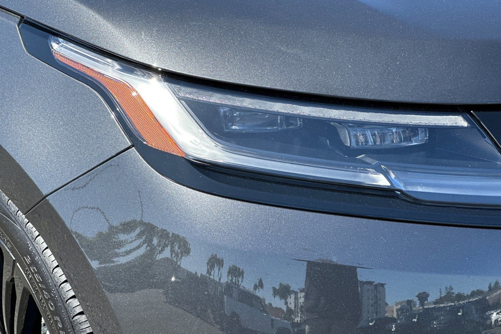 2026 Land Rover Range Rover Velar Dynamic SE - Photo 17