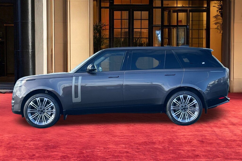New 2026 Land Rover Range Rover P530 SE 7 Seat SUV