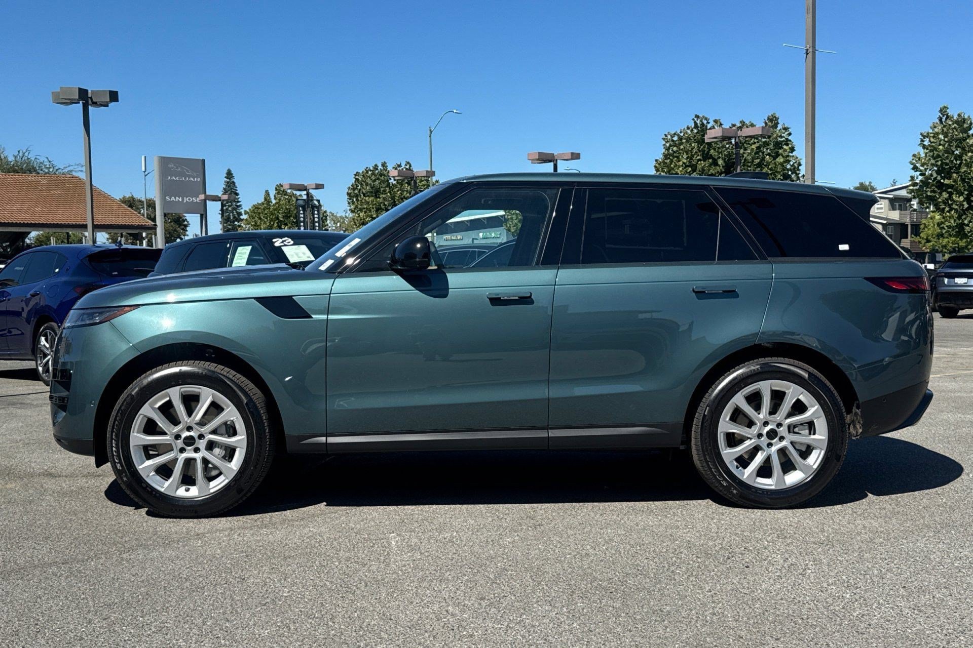 2027 Land Rover Range Rover Sport Range Rover Sport SE P360 SUV