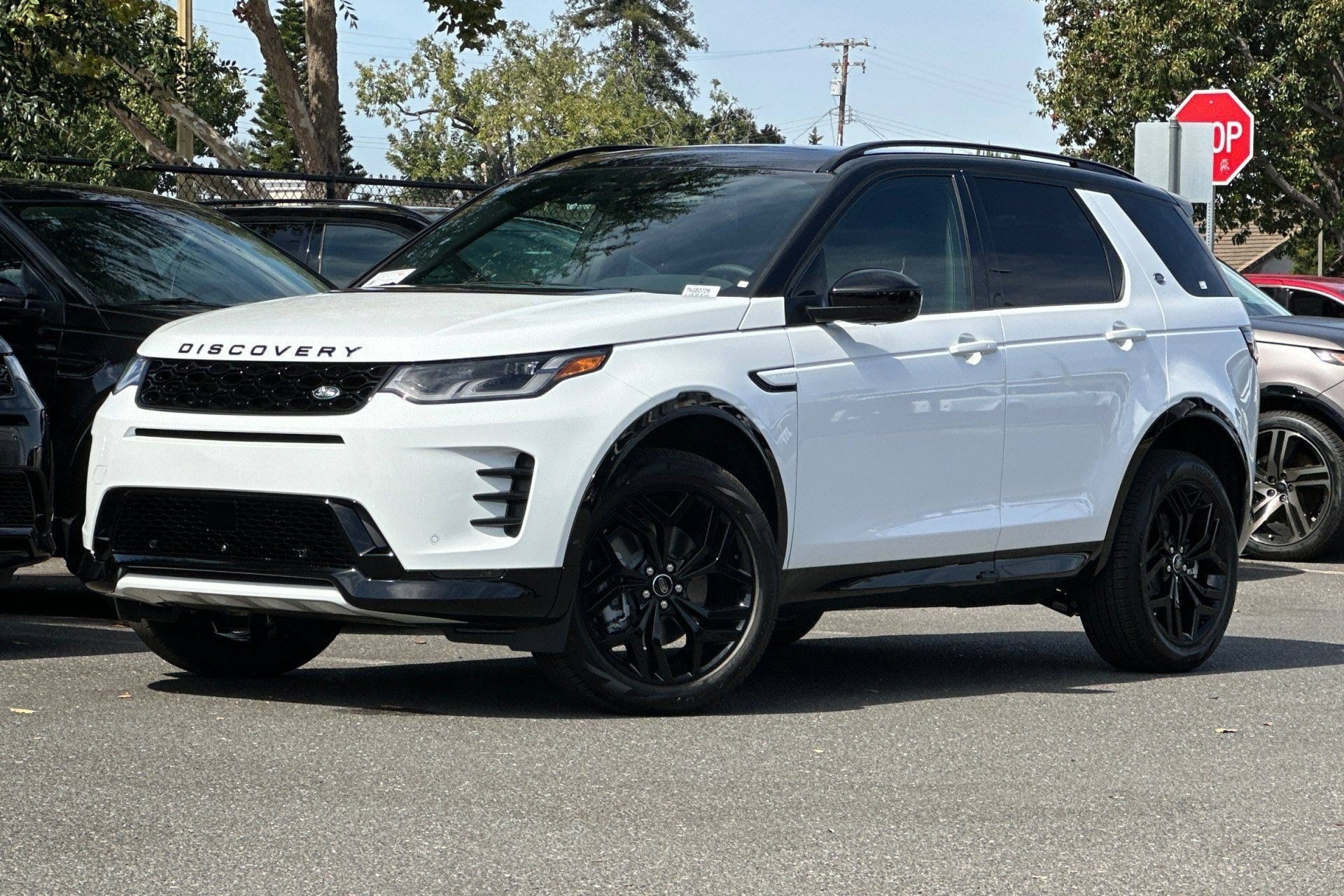 2026 Land Rover Discovery Sport Landmark