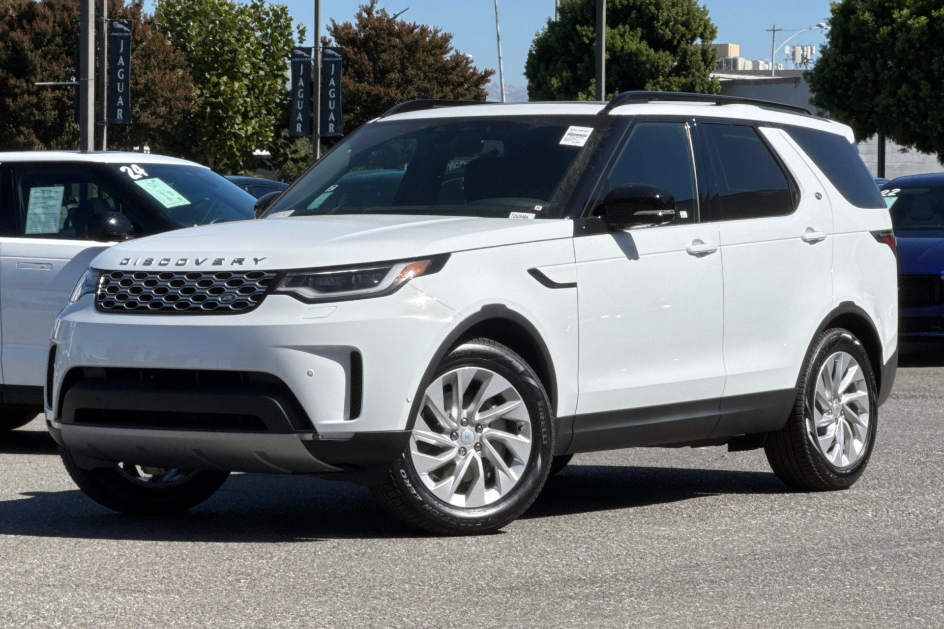 2026 Land Rover Discovery S SUV