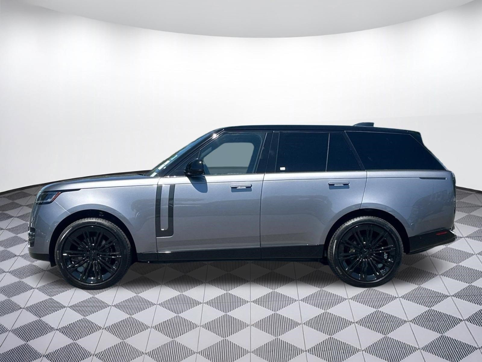 2026 Land Rover Range Rover SE SUV