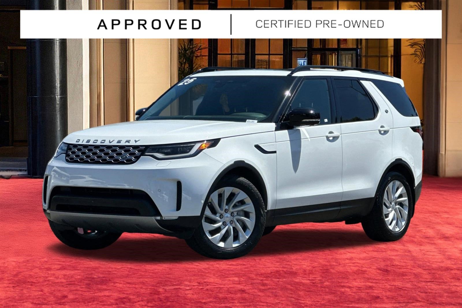 2025 Land Rover Discovery P300 S 