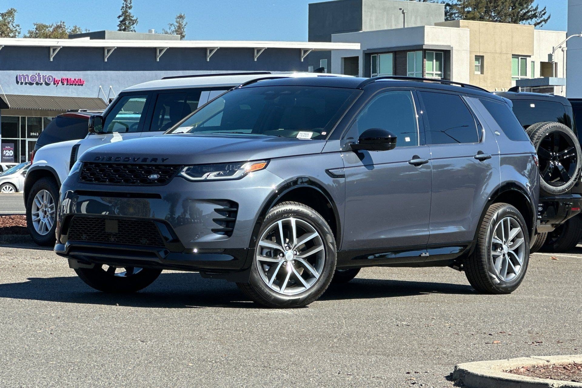  Land Rover Discovery Sport Landmark