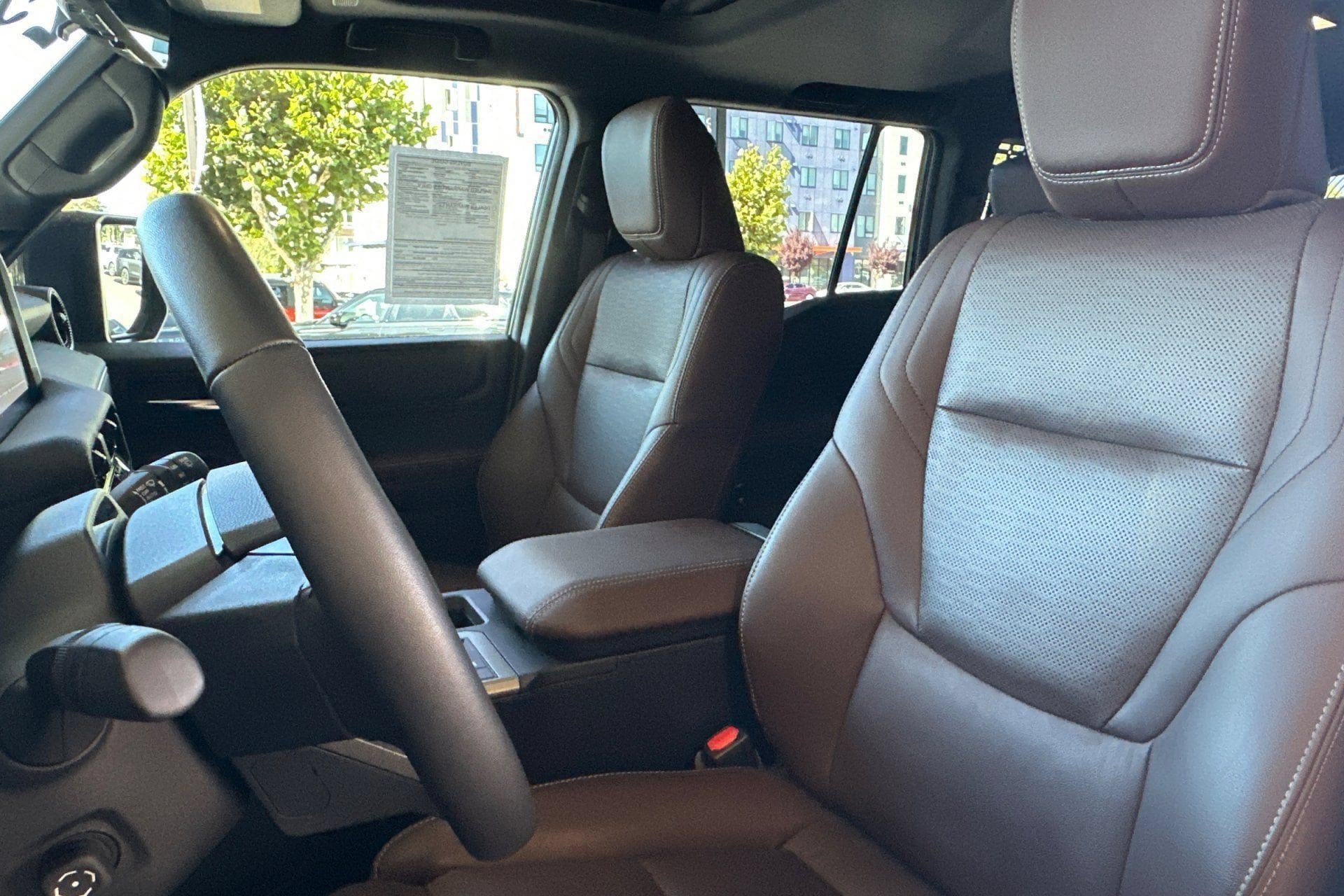 Land Cruiser Land Cruiser (4WD (Natl)) 4WD