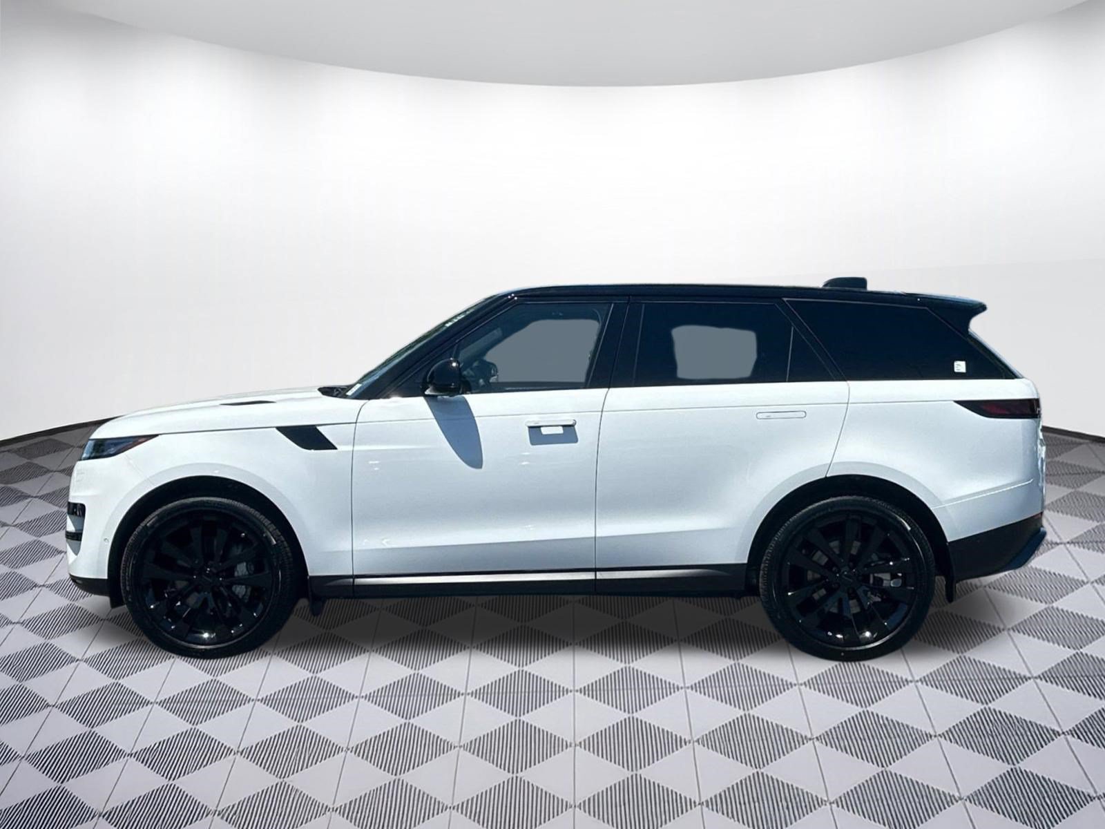 2026 Land Rover Range Rover Sport SE SUV