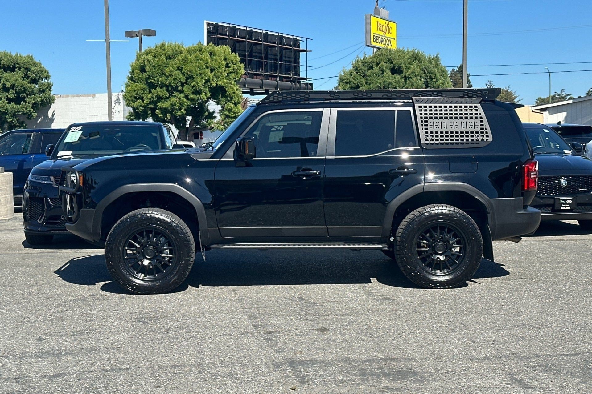 Land Cruiser Land Cruiser (4WD (Natl)) 4WD