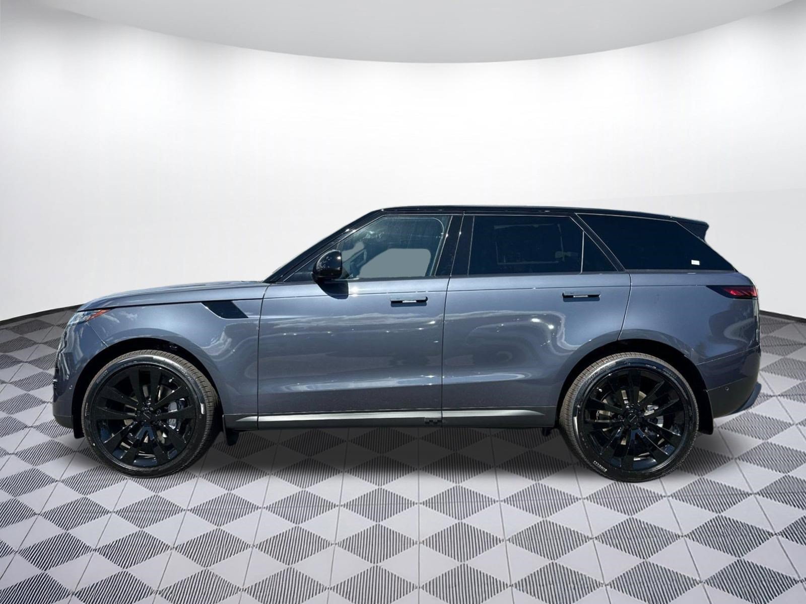2026 Land Rover Range Rover Sport SE SUV