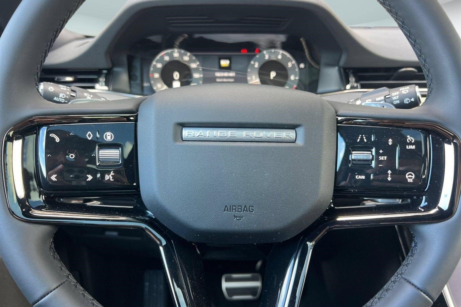 2026 Land Rover Range Rover Evoque Dynamic SE - Photo 25