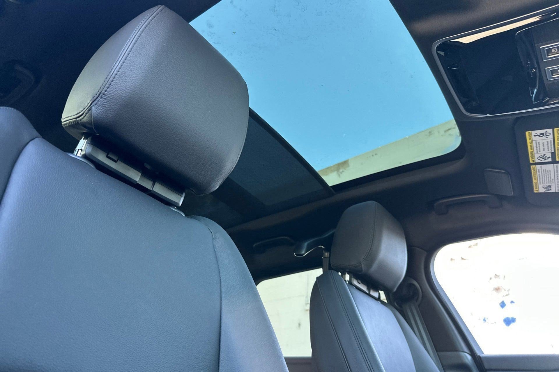 2026 Land Rover Range Rover Velar Dynamic SE - Photo 13