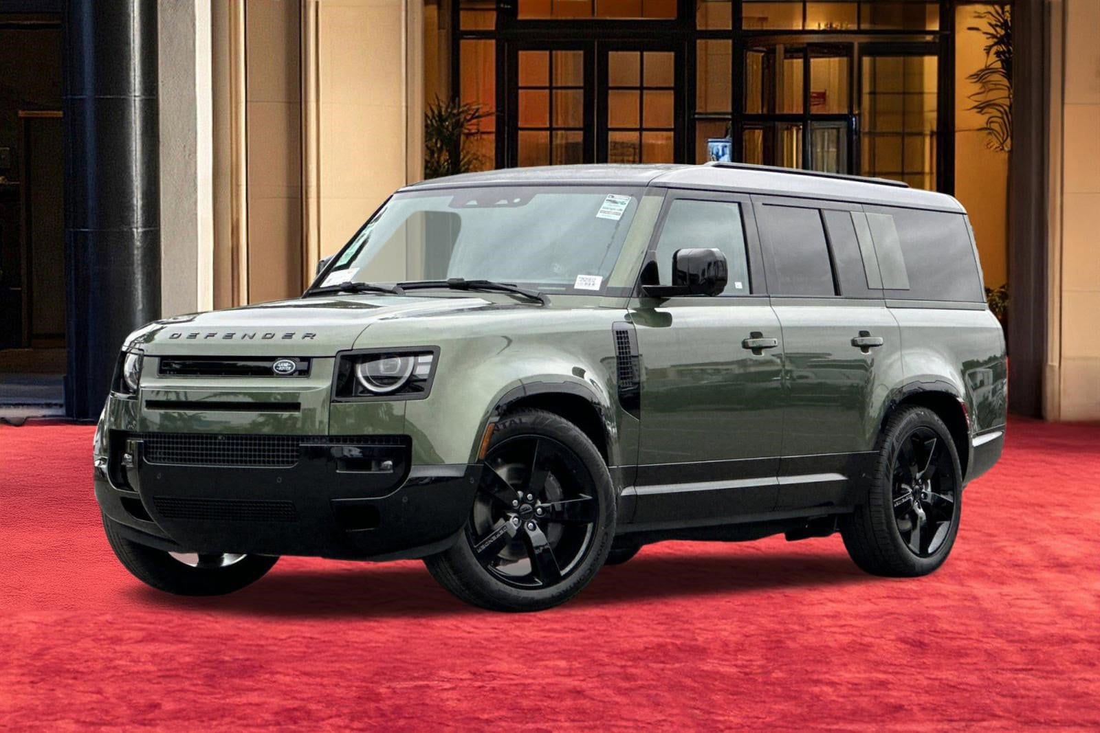 2026 Land Rover Defender 130 X-Dynamic SE P400's photo