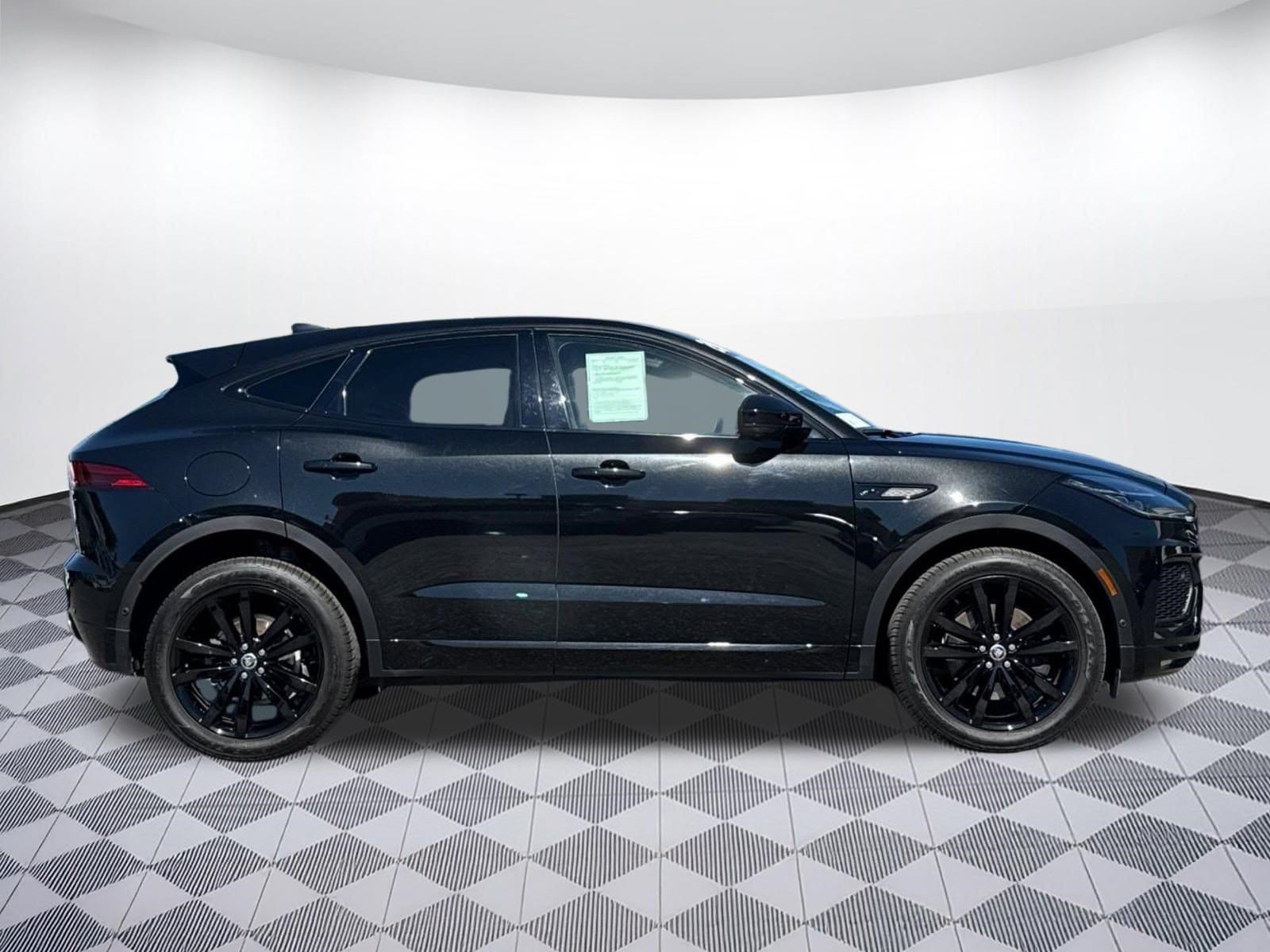 2024 Jaguar E-PACE R-Dynamic SE R-Dynamic SE P250 AWD