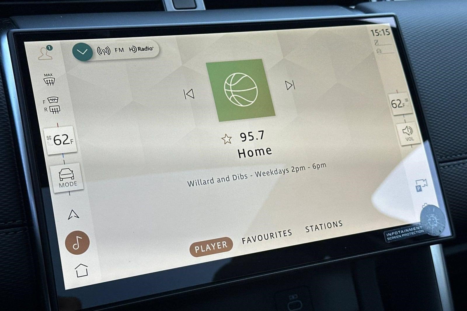 2025 Land Rover Discovery Sport Dynamic SE - Photo 19