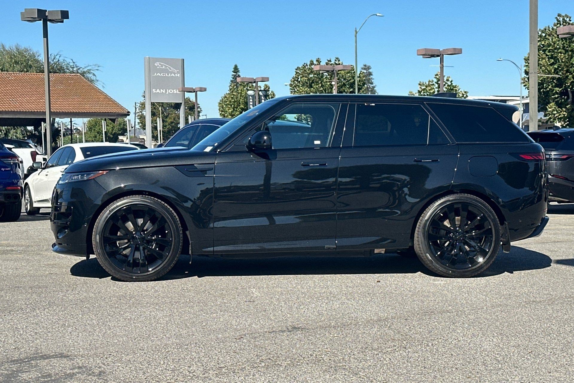 2026 Land Rover Range Rover Sport Dynamic SE SUV