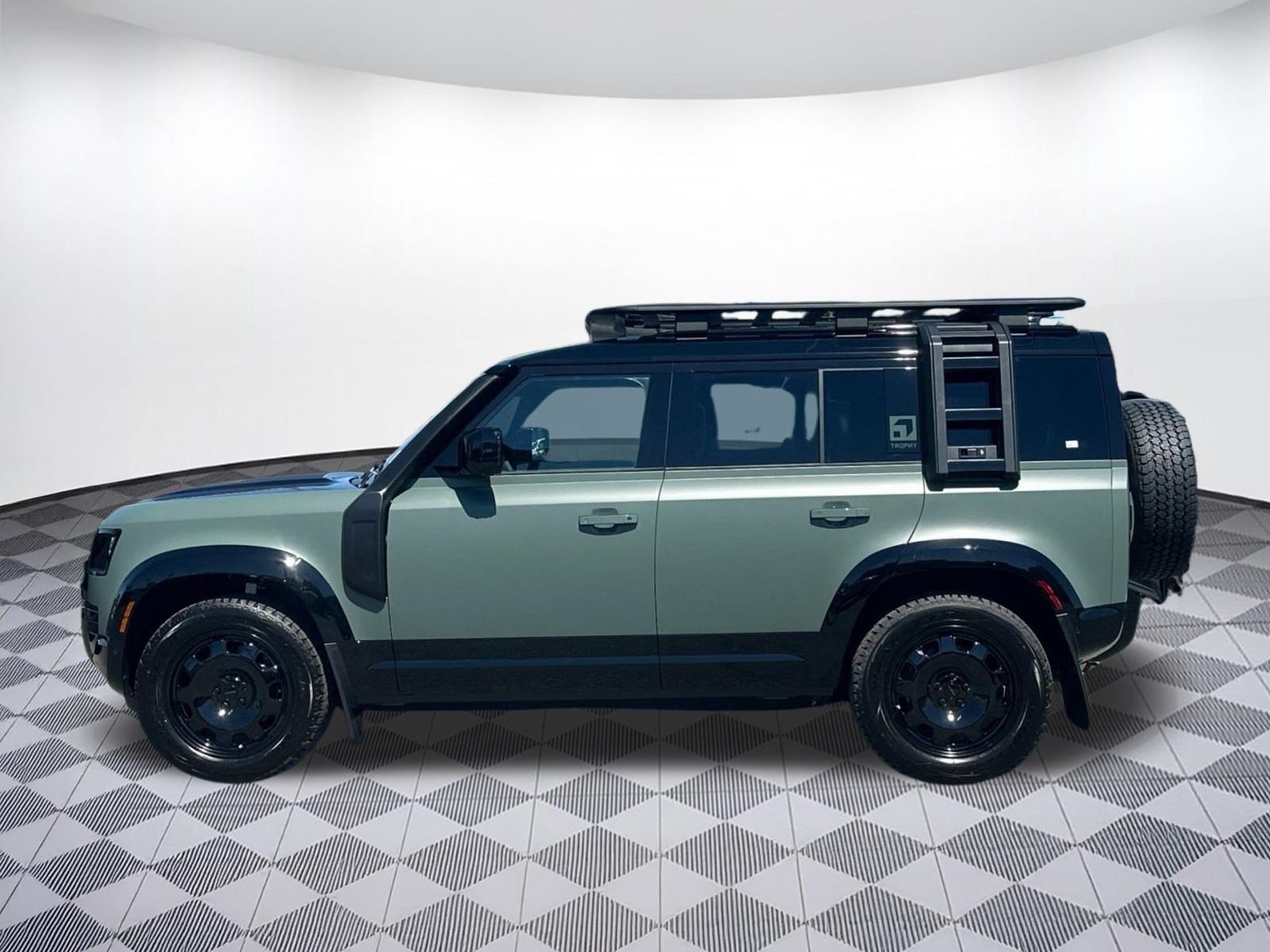 2026 Land Rover Defender 110 Defender 110 Trophy Edition - Keswick SUV