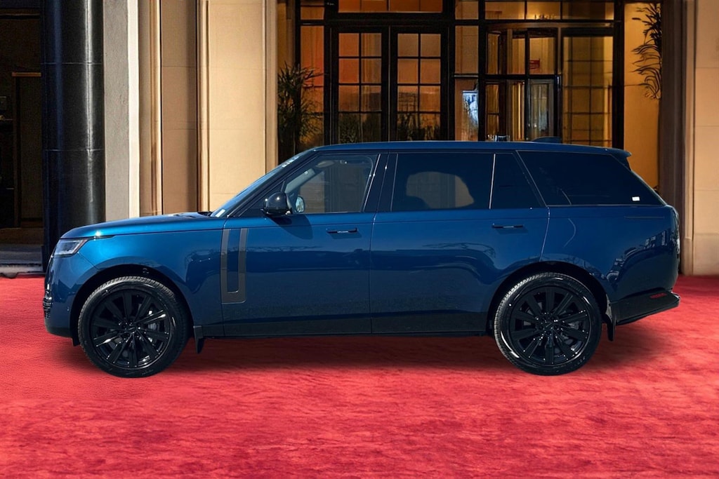 New 2026 Land Rover Range Rover SE 7 Seats SUV