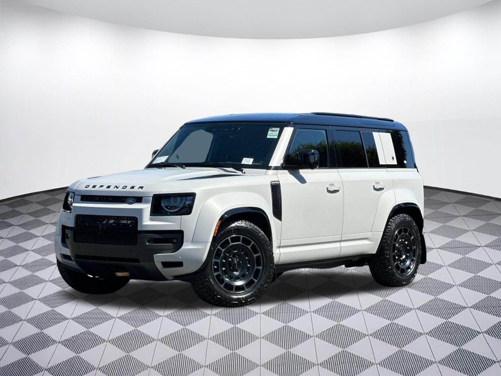 2026 Land Rover Defender 110 Octa SUV