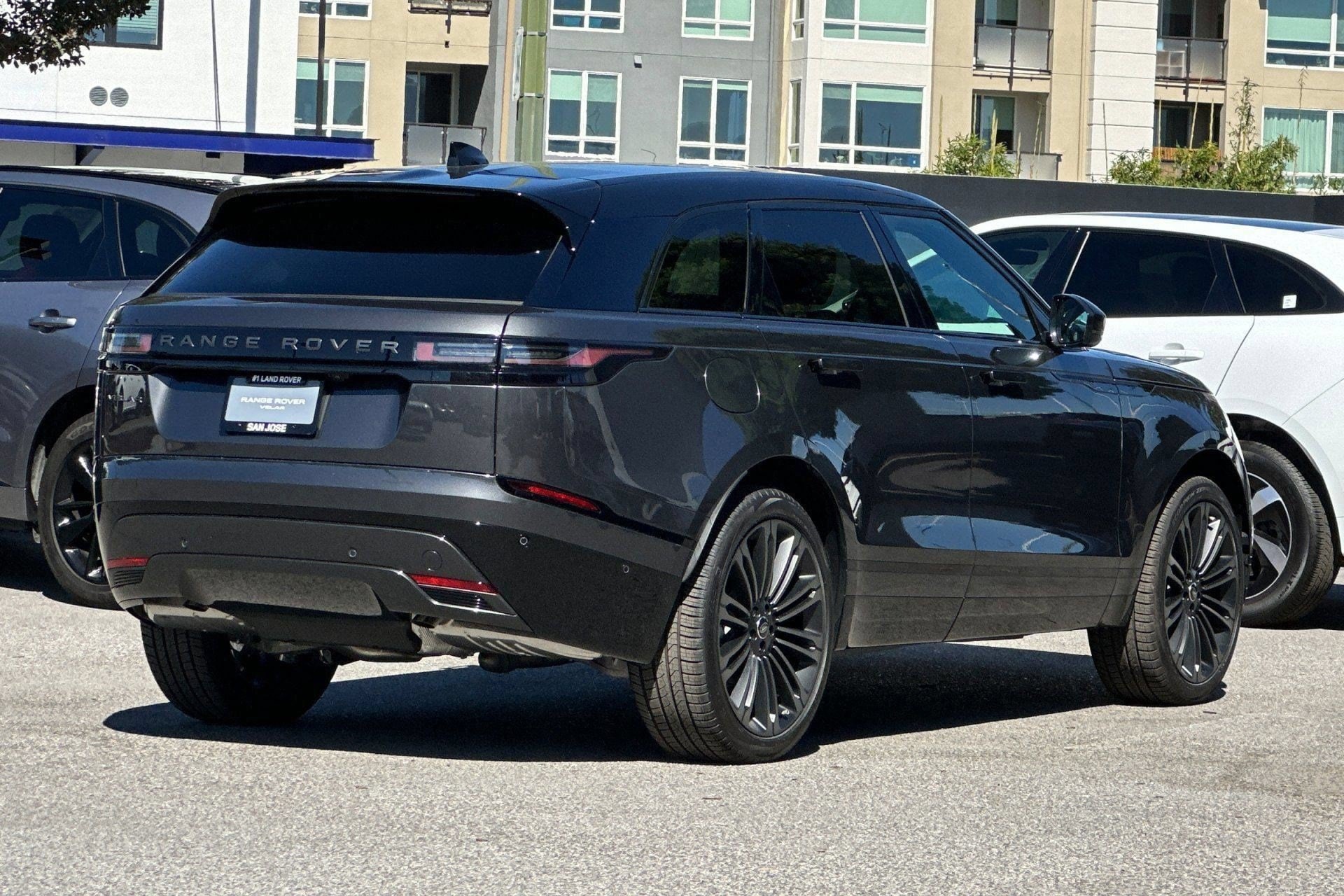 2026 Land Rover Range Rover Velar Dynamic SE - Photo 9