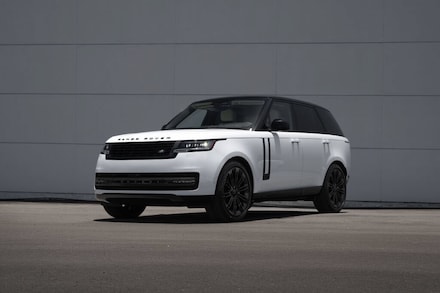 2026 Land Rover Range Rover SE SUV