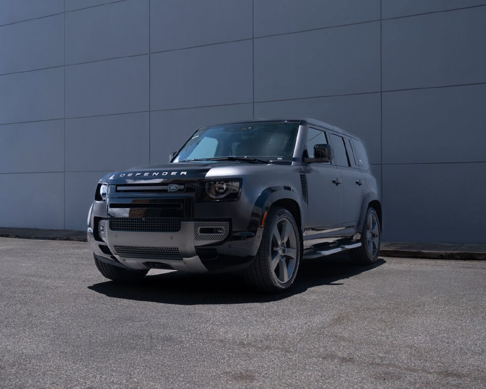 2024 Land Rover Defender Carpathian Edition