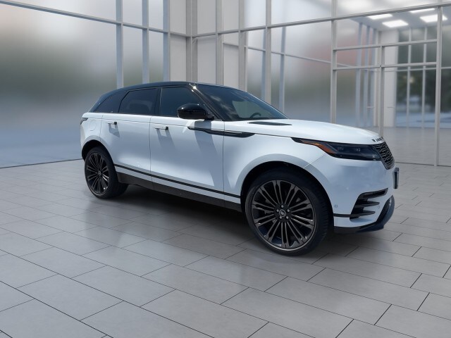 2026 Land Rover Range Rover Velar SE photo 2